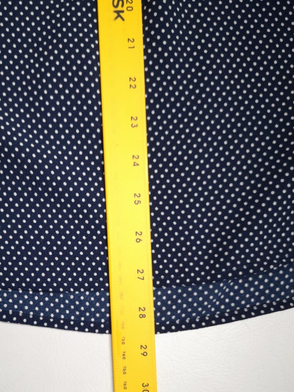 Adrianna Papell Ladies Size 1X Navy w/ White Polka Dots Short Sleeves Blouse - Picture 8 of 8
